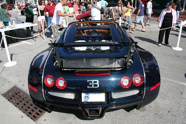 Bugatti Veyron Hermes right front