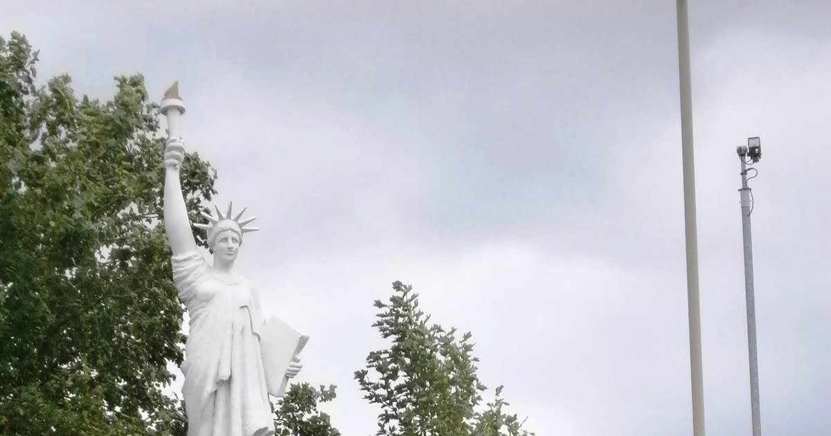 Liberal England Leicester's statue of liberty