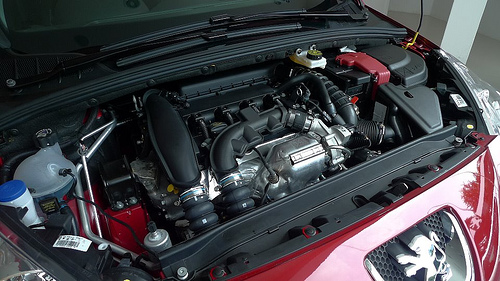 peugeot 308 engine