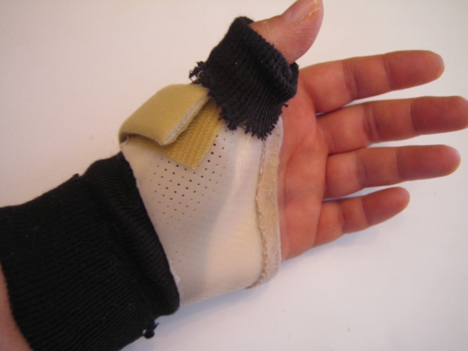 Quilting Momma & The Youngest Day 37 post Thumb surgery