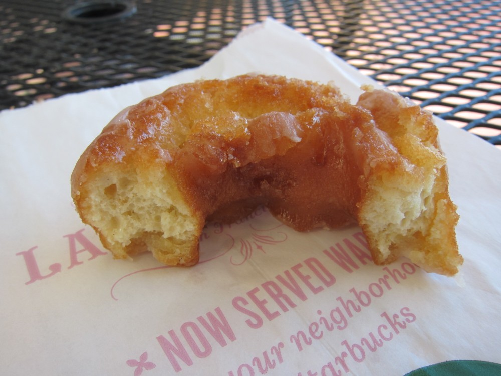 Review Starbucks OldFashioned Donut Brand Eating