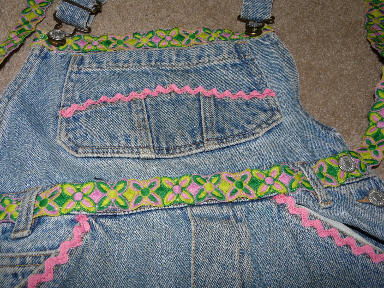 The "Secret" is Gratitude "Overall" Cutest Aprons Part 2