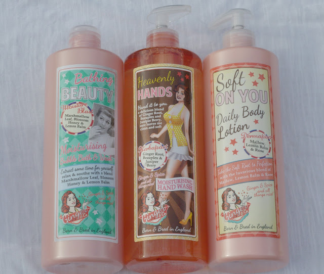 Moisturising Bubble Bath bathing beauty review Blogger ginger and co soft on you heavenly hands