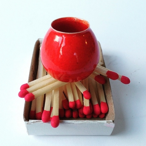 07-Jon-Almeda-Tiny-Miniature-Pottery-Vases-Teapots-and-Bowls
