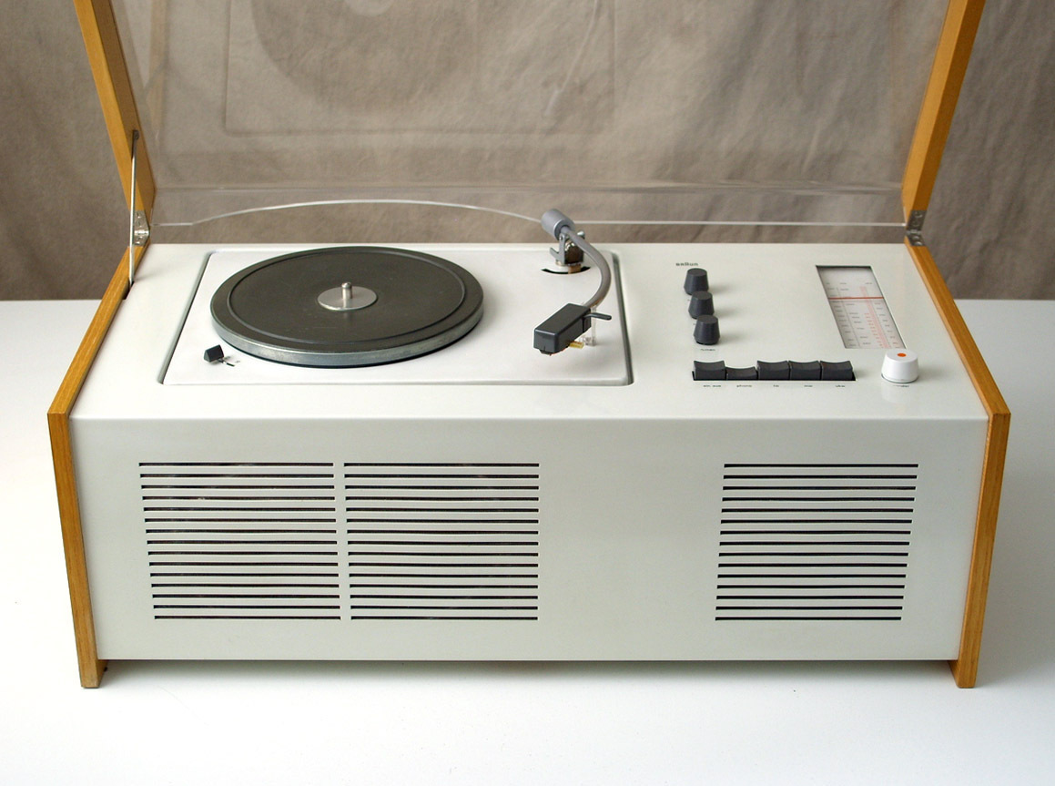 [BBBlog] BRAUN SK55 Vintage Record Player w/ AMFM Radio