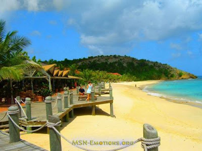 titanic and emma watson: Beach wallpaper desktop widescreen