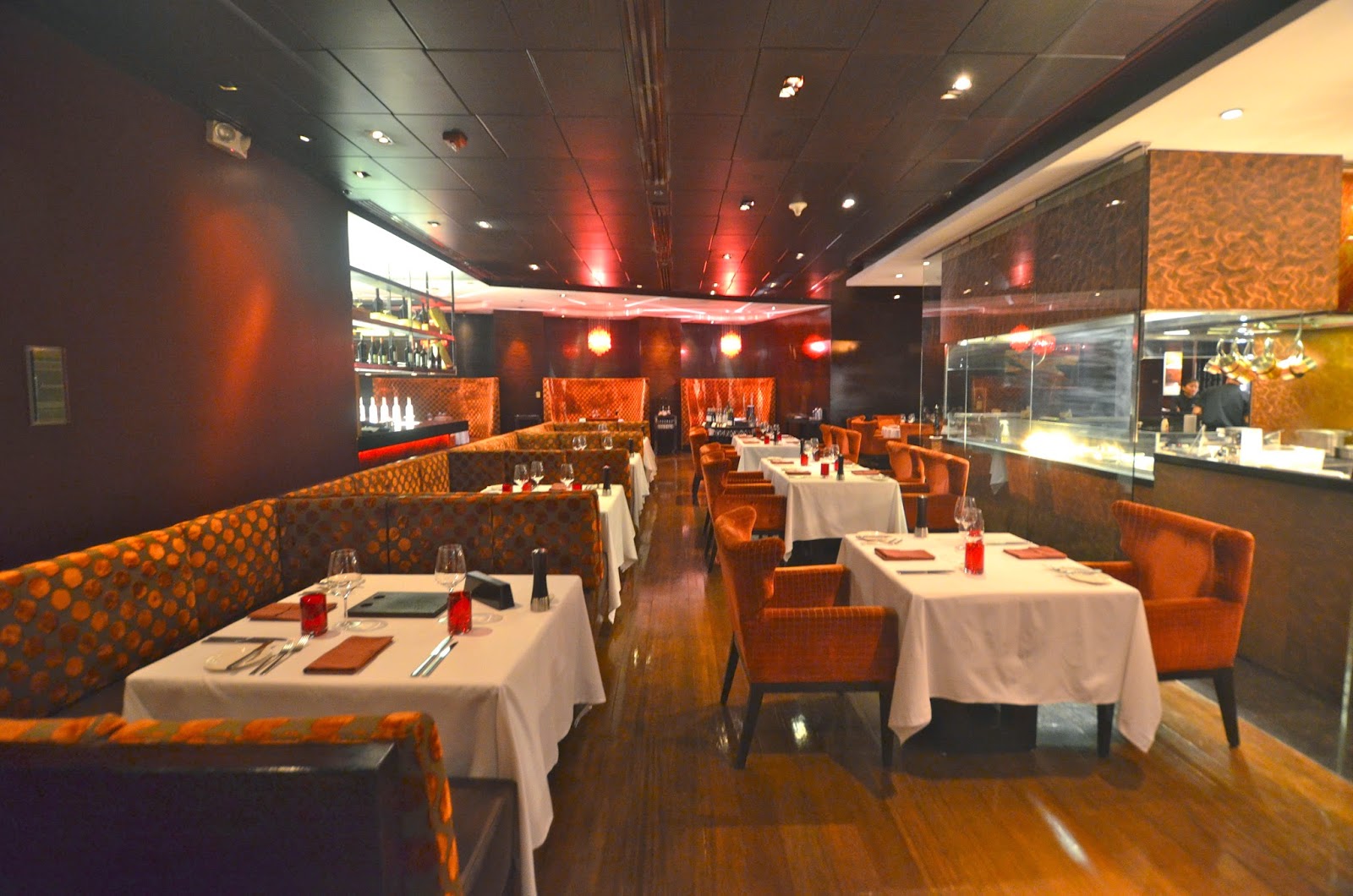 Grandeur Traveler Cru Steakhouse at the Marriott Manila