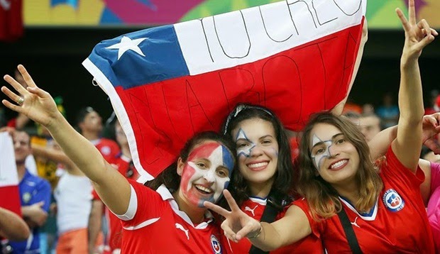 Copa América Chile 2015. Bellas aficionadas, sexys, lindas mujeres, bellezas latinas hot, chicas guapas. Imágenes calientes y fotos. Fútbol.