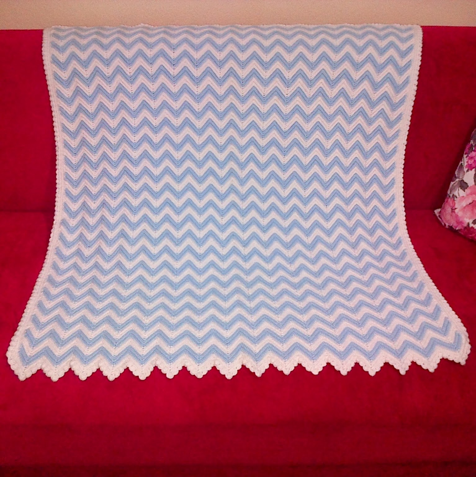 bizdenhayatvehobi Tığ işi zig zag bebek battaniyesi