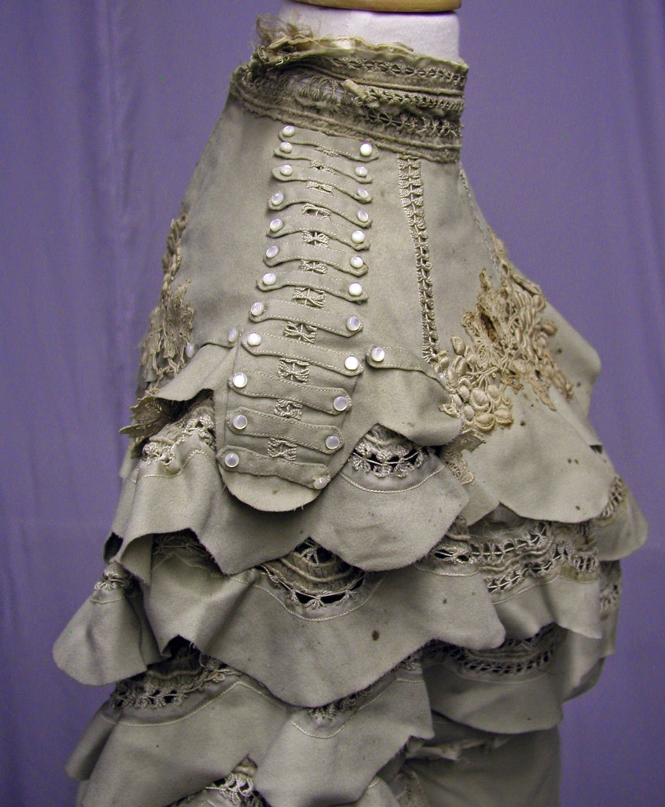 All The Pretty Dresses: Oddly Shaped Edwardian Dress