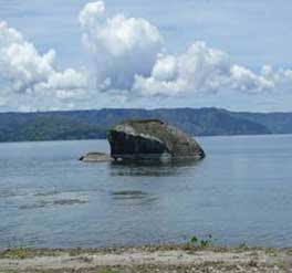 Pulau Samosir : Wisata Alam Yang Indah dan Natural 