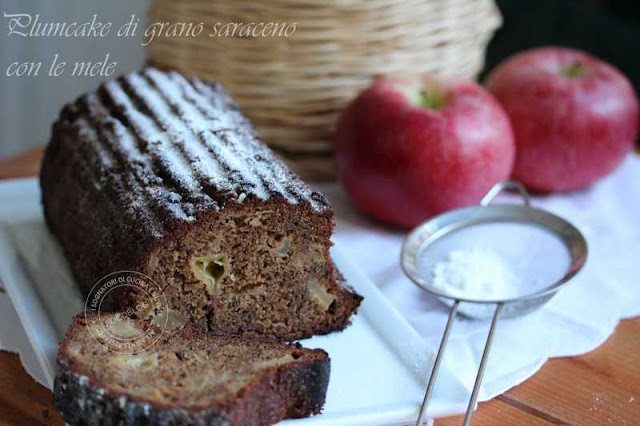 PLUMCAKE_DI_GRANO_SARACENO_CON_LE_MELE