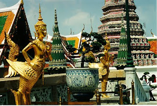 Grand-Palace-In-Bangkok-Thailand-Wallpapers