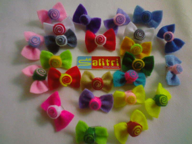 Grosir Jilbab dan Assesories Kreasi Bros Kain Flanel Bunga