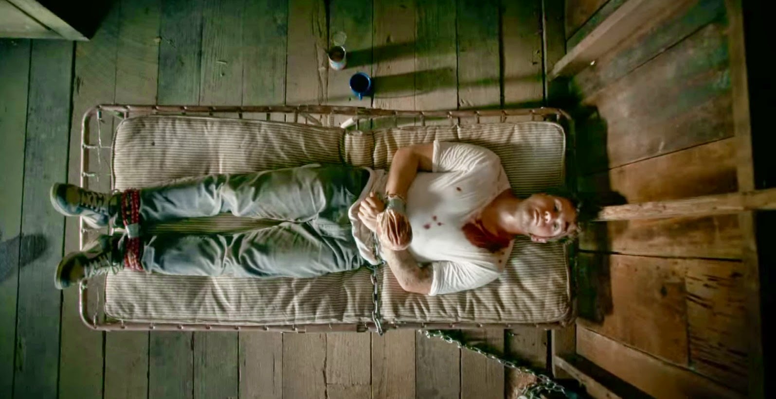 Movie World Catch Hell 2014