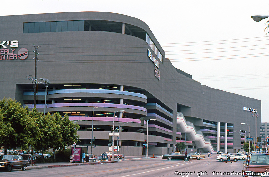 Trip to the Mall: FLASHBACK: Old Pictures of the Beverly Center Mall in Los  Angeles