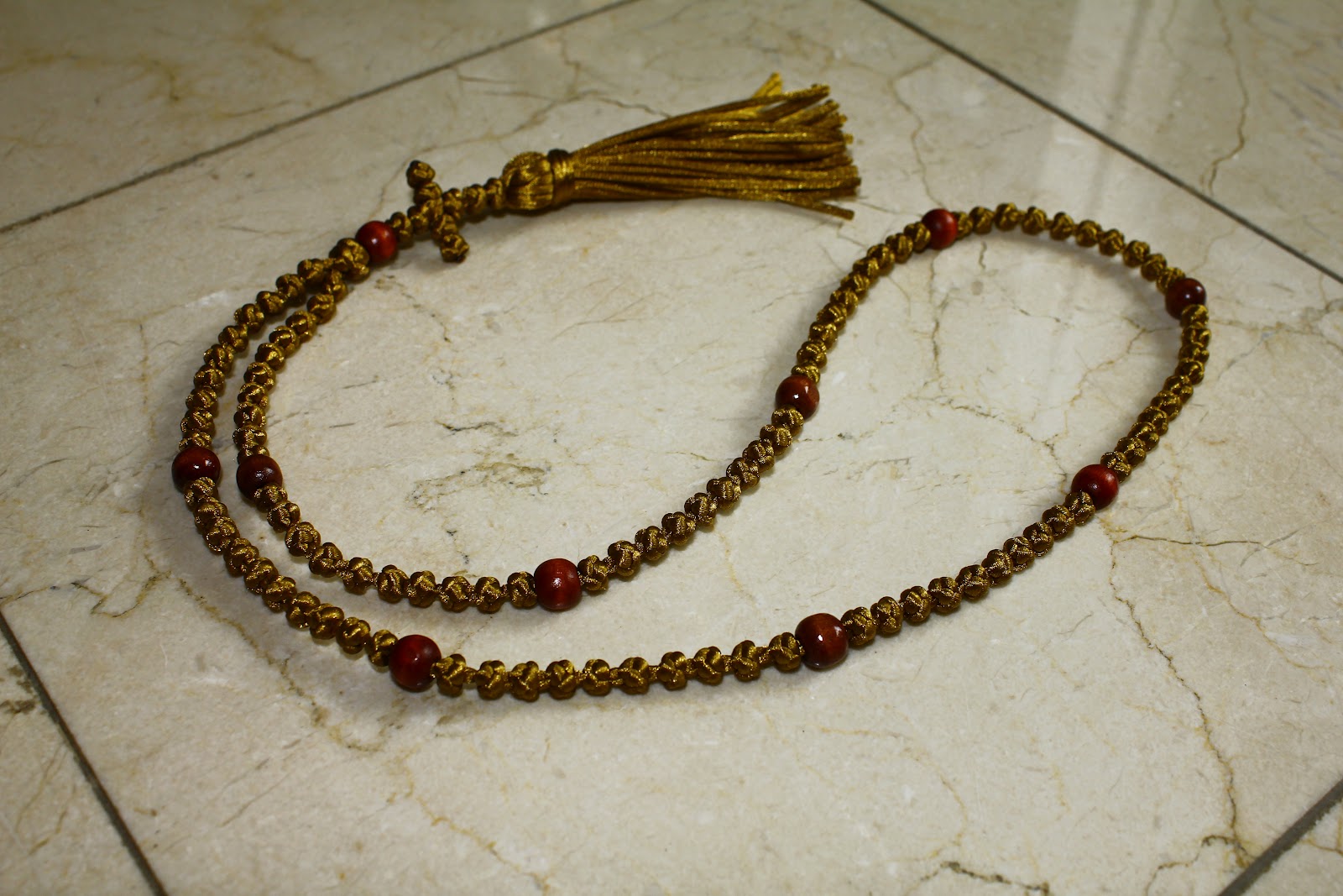 The Master Beadsman Gold Russian Style 100 Knot Rope