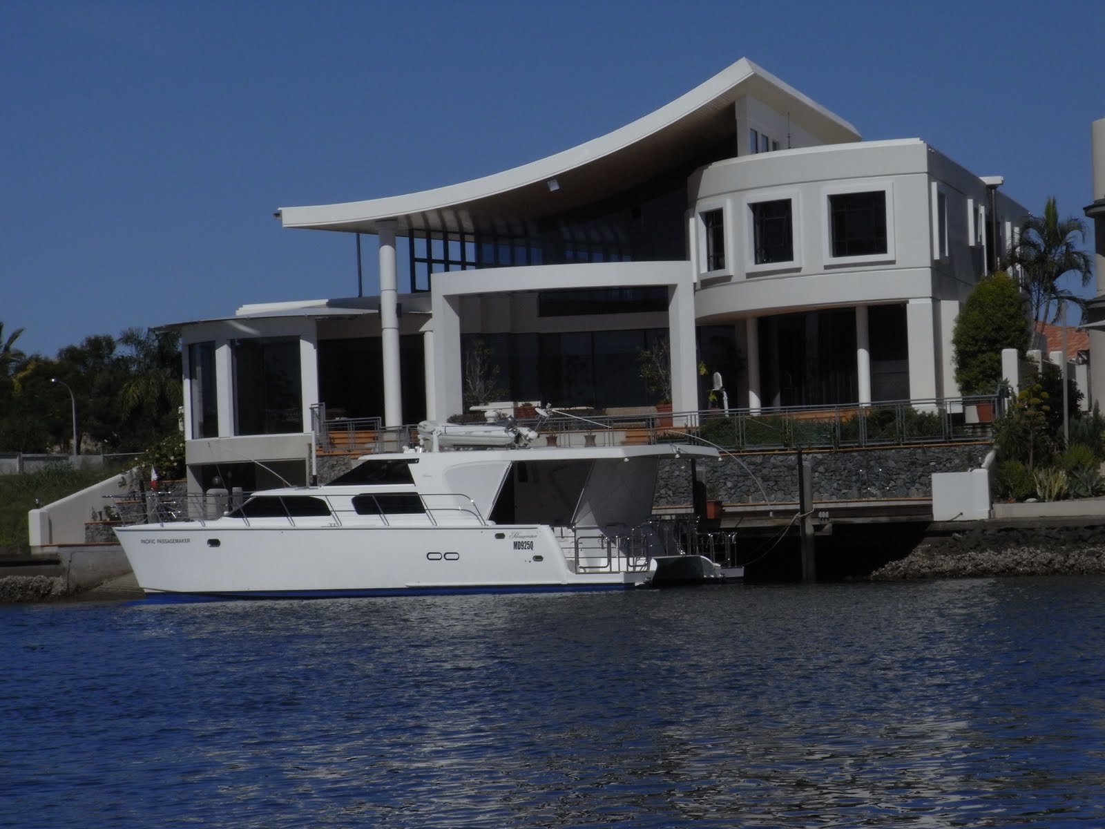 Jessie Phil Down Under May 2011