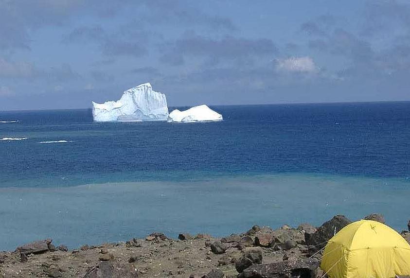 Isla Bouvet, Iceberg flotante
