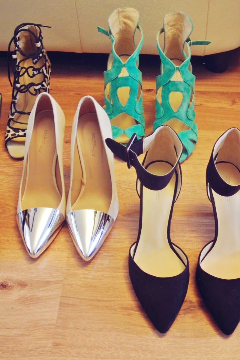 Pointed Shoes, Stilettos | Zapatos en punta, Stilettos