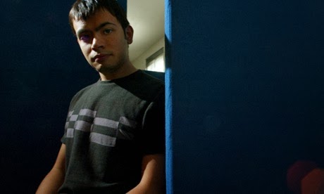 Google buys UK artificial intelligence startup Deepmind for £400m Google buys UK artificial intelligence startup Deepmind for £400m