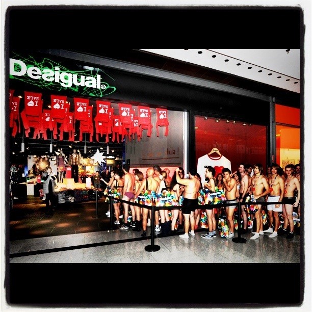 clothing store part time jobs london