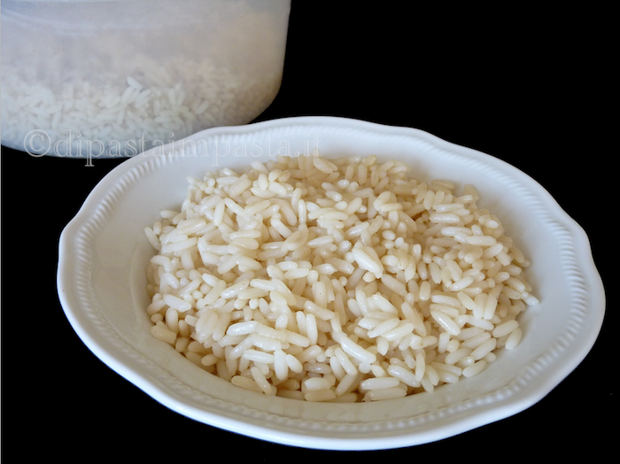Di pasta impasta Riso pilaf con cottura a microonde