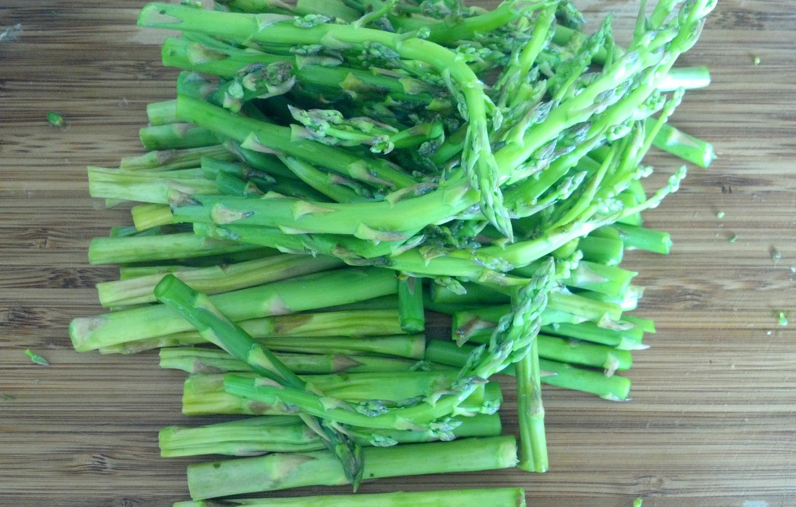 Autumn's Copper Pot Asparagus NomNoms