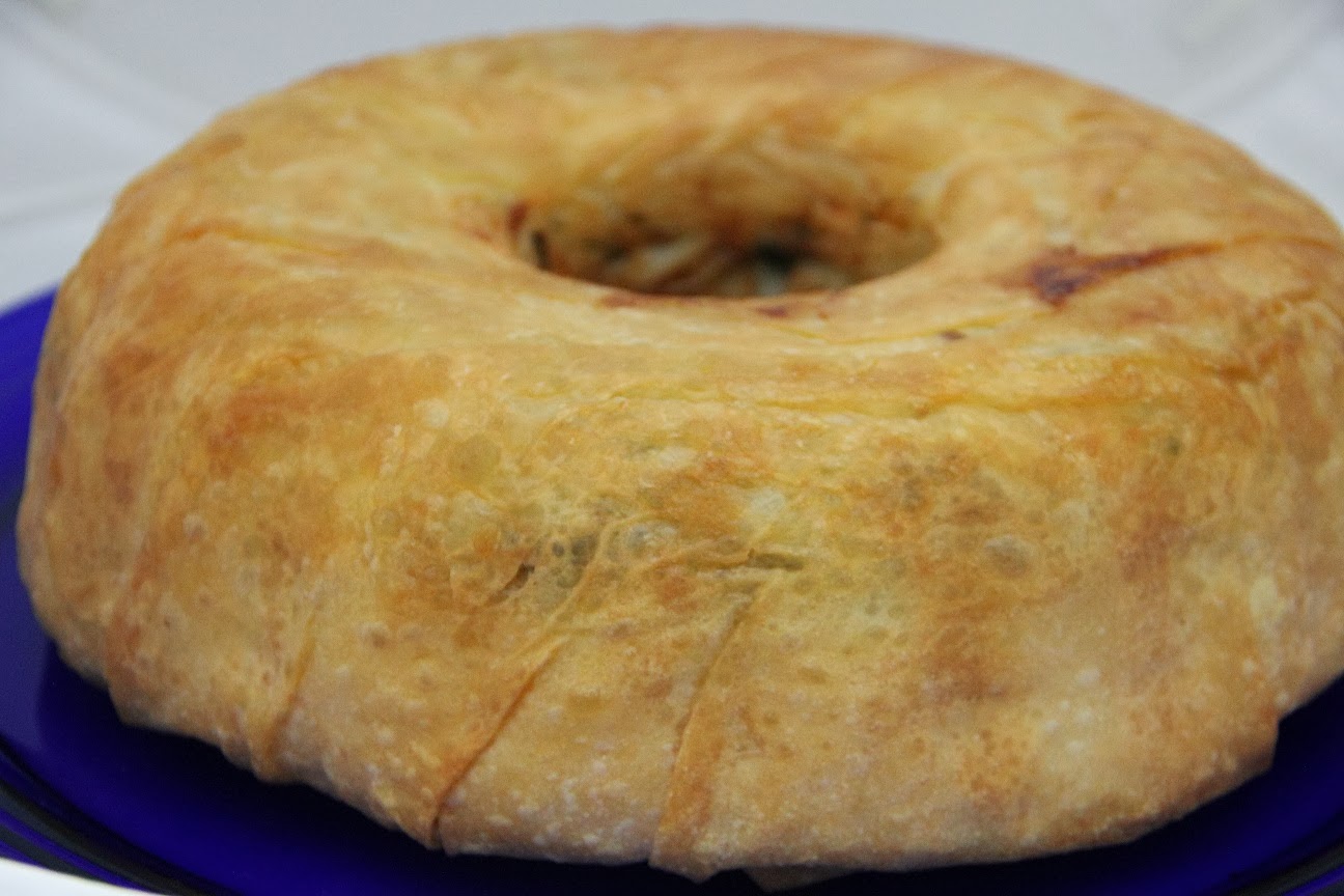 Hazır Yufkadan Kek Kalıbında Börek Hazır Yufkadan Kek Kalıbında Börek