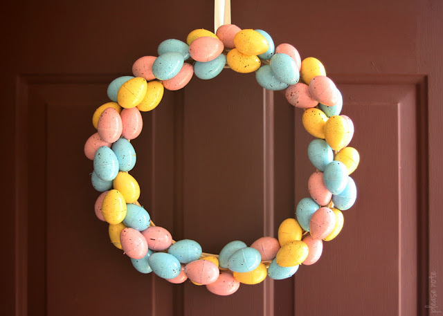 Please Note: DIY: Speckled Egg Wreath