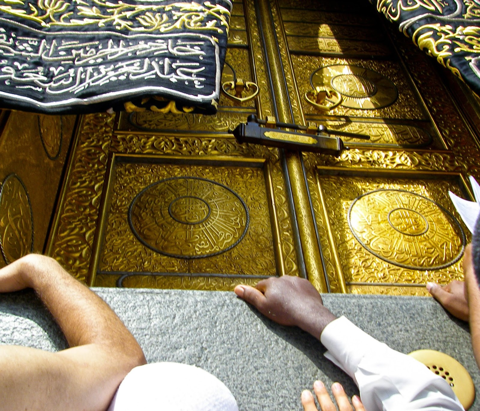 Door Of Kaaba HD Wallpaper | 3000 Wallpapers.