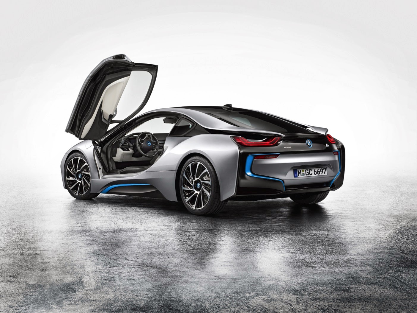 update price bmw i8