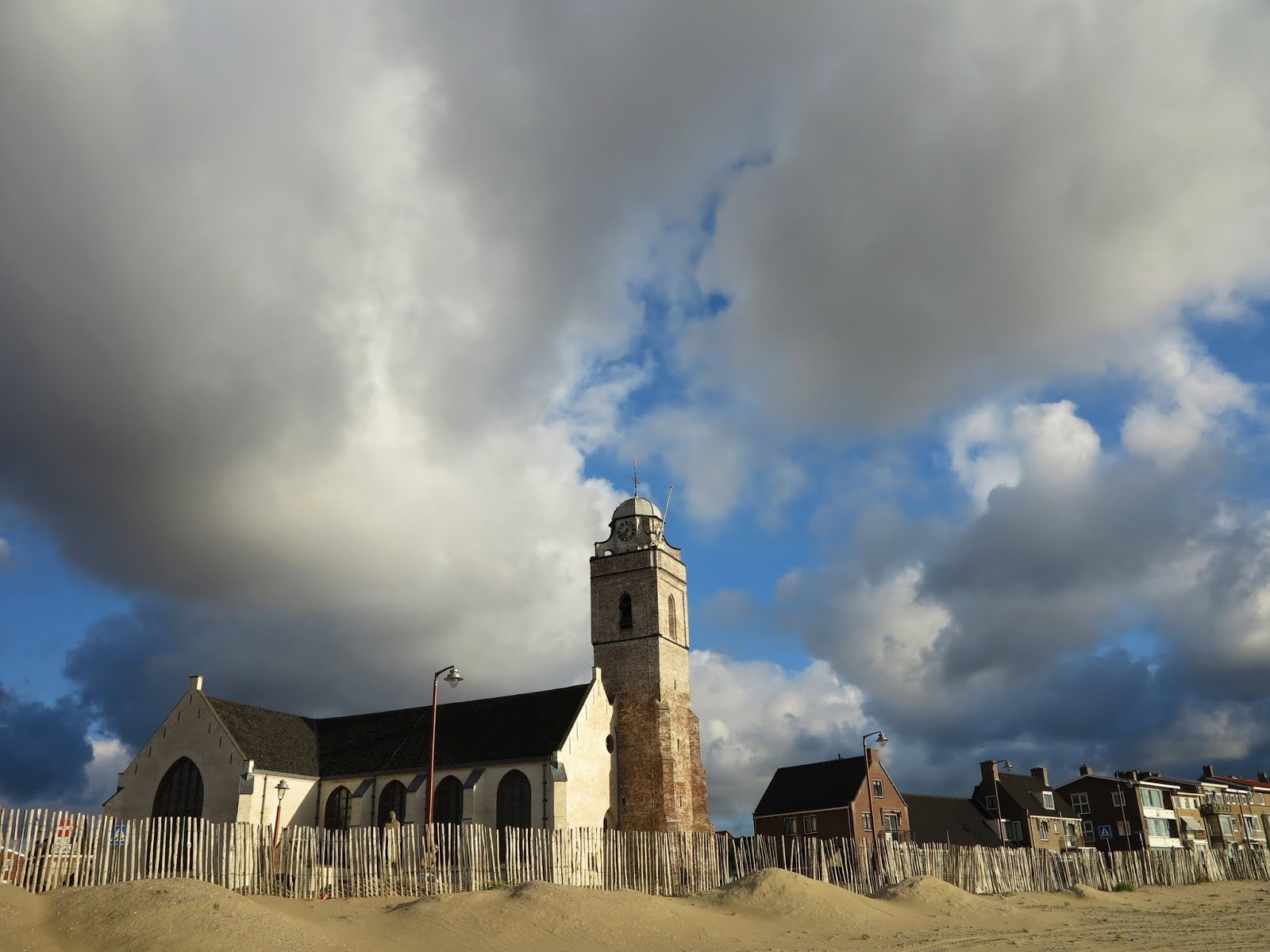 Oude Kerk en Vuurbaak Katwijk