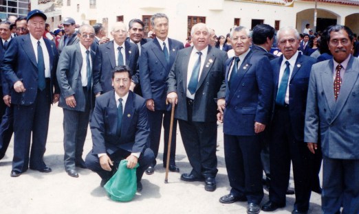 http://4.bp.blogspot.com/-nEyp1zBNbqE/TtKB99E8rAI/AAAAAAAAqjM/vo89xZ7kboM/s1600/AMIGOSCHIQUIANOS2%255B1%255D%2B-%2BCopy.jpg