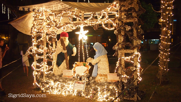 holy family nativity scene