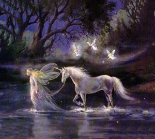 A Lenda do Bosque Encantado Fadas-e-unicornio