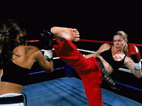 Women Kickboxing