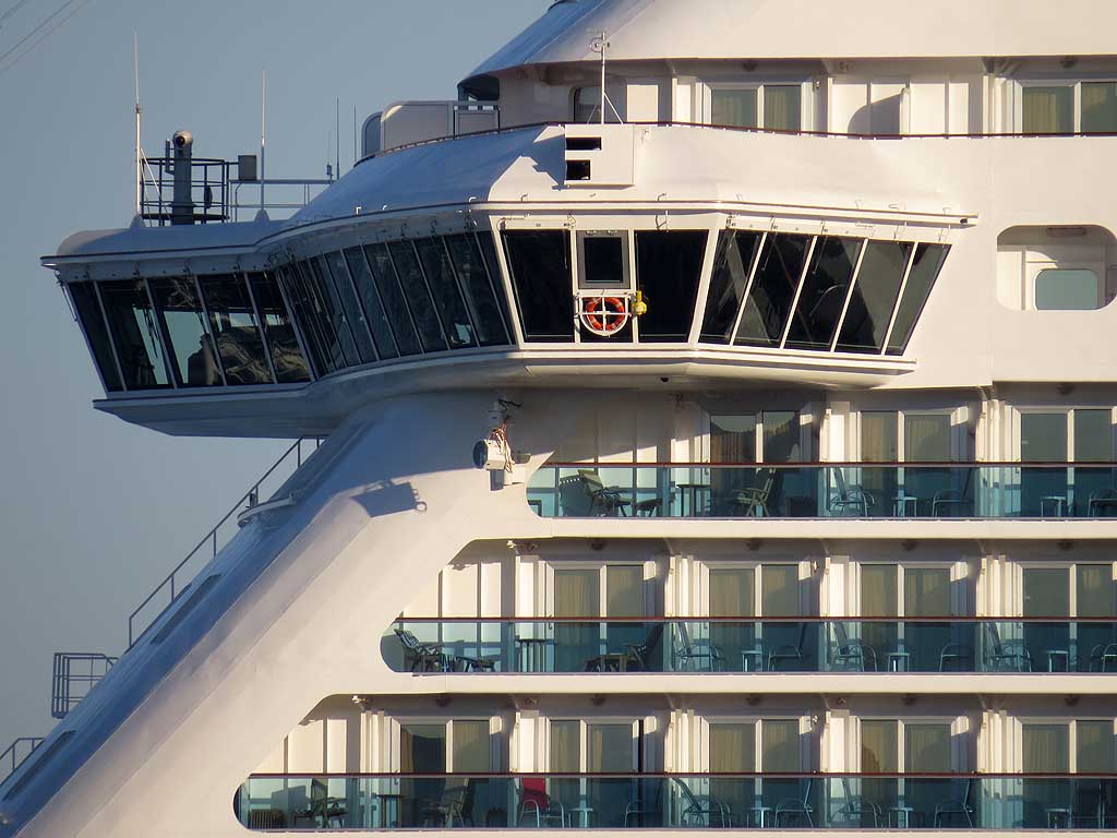 cruise ship plays love boat theme livorno daily photo royal princess cruise ship plays love boat theme livorno daily photo royal princess