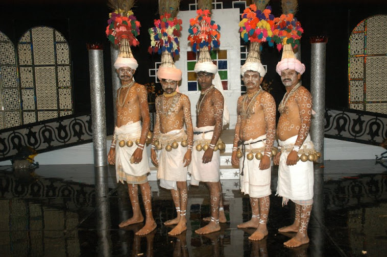Pawara tribal dancer artist