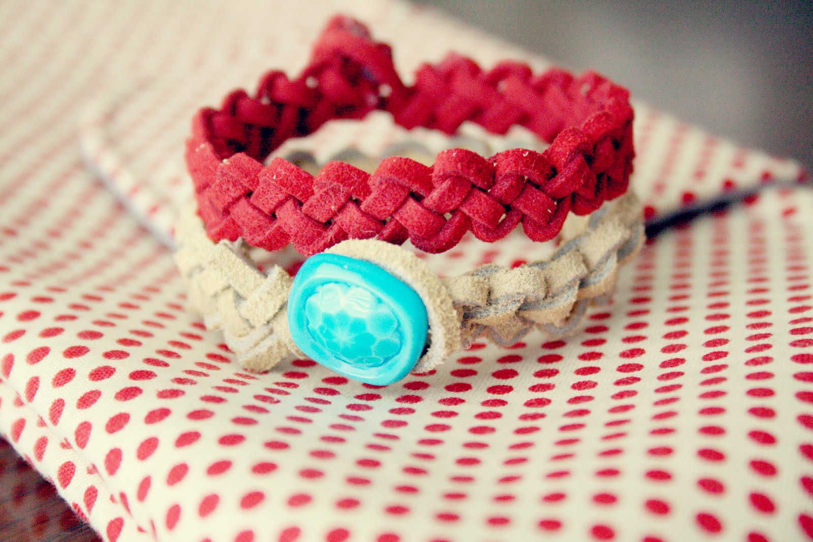 Buggie and Jellybean Slip Knot Leather Bracelets {DIY}