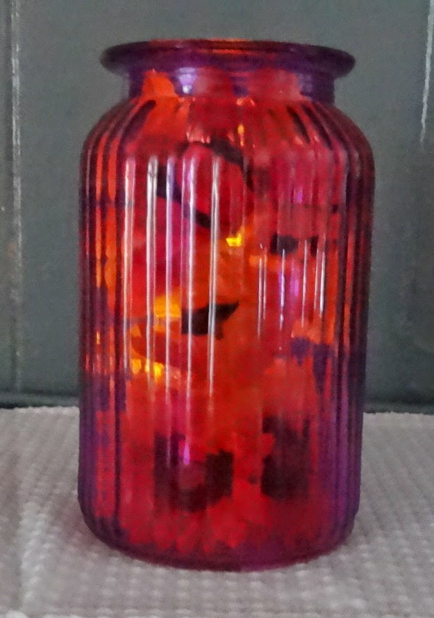 Tucker Treasures Sunflowers In Glass Vase With Flameless Tea