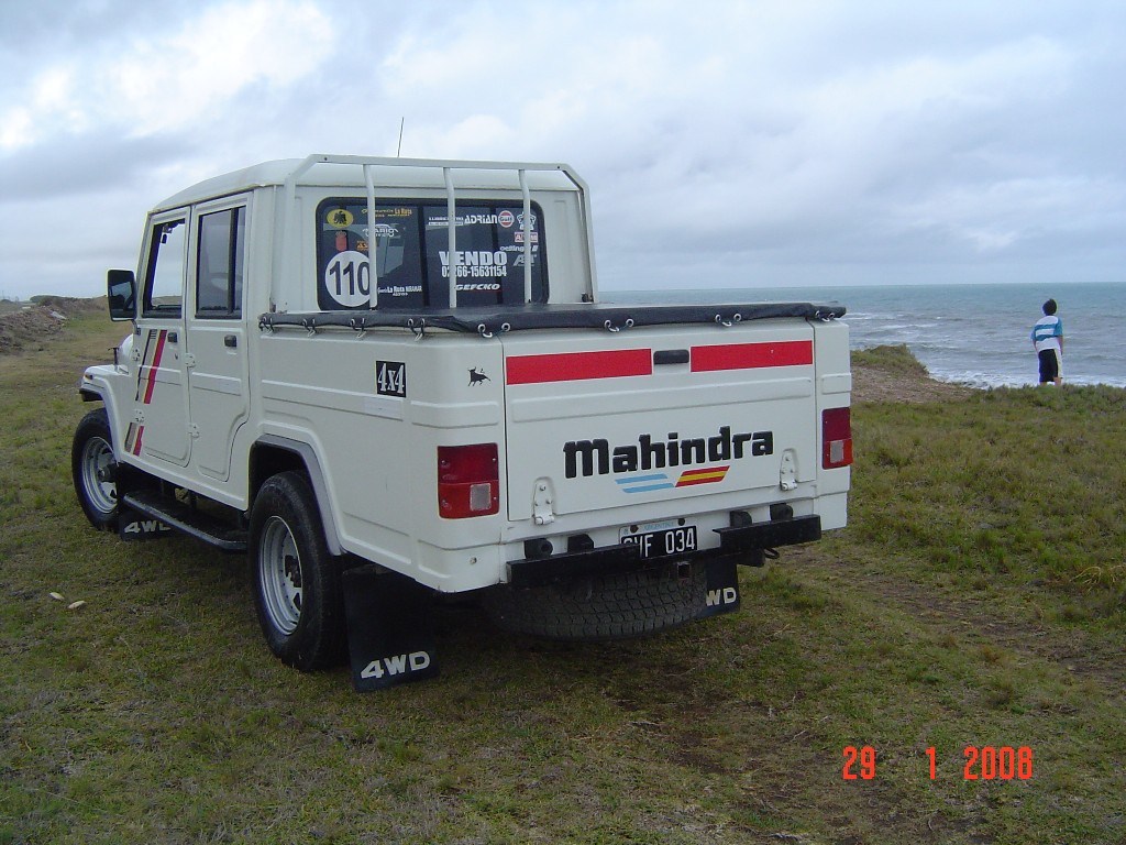 Mahindra Bolero Car Review | AutoMpg