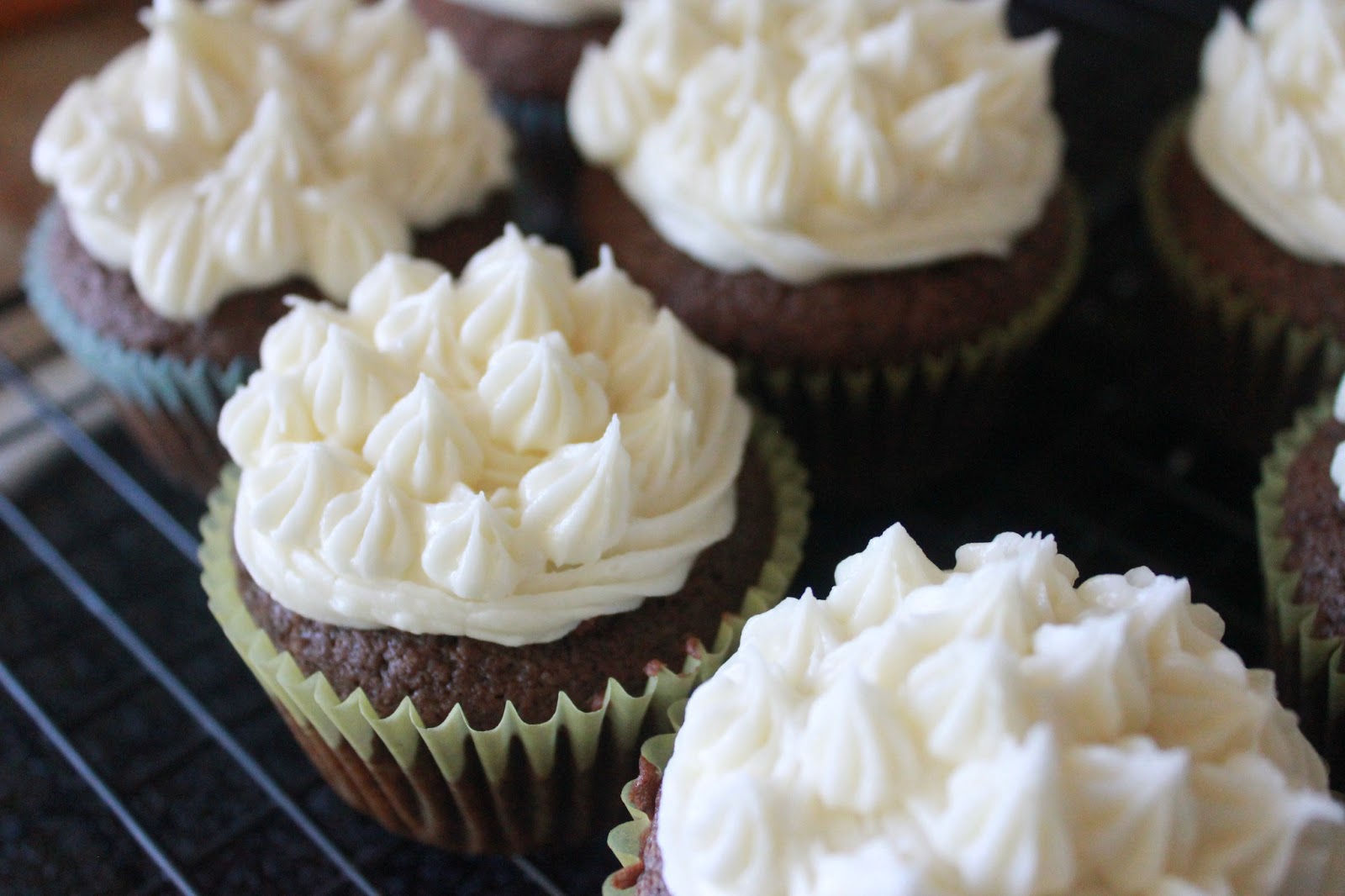 SquirrelsnSweets Crown Royal Cupcakes