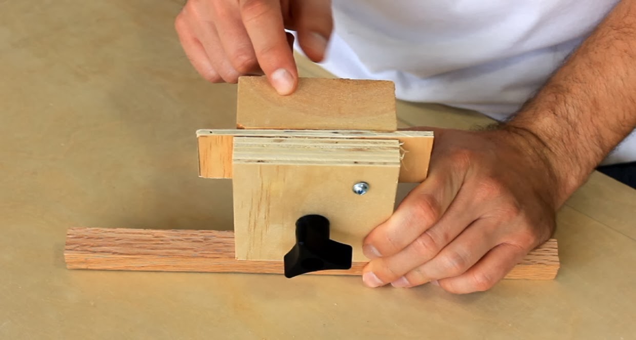 Simply Easy DIY DIY Table Saw Workstation Part 2 Rip Fence