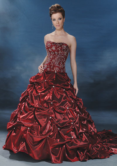  particularly lends itself to a bride in a beautiful red wedding dress 