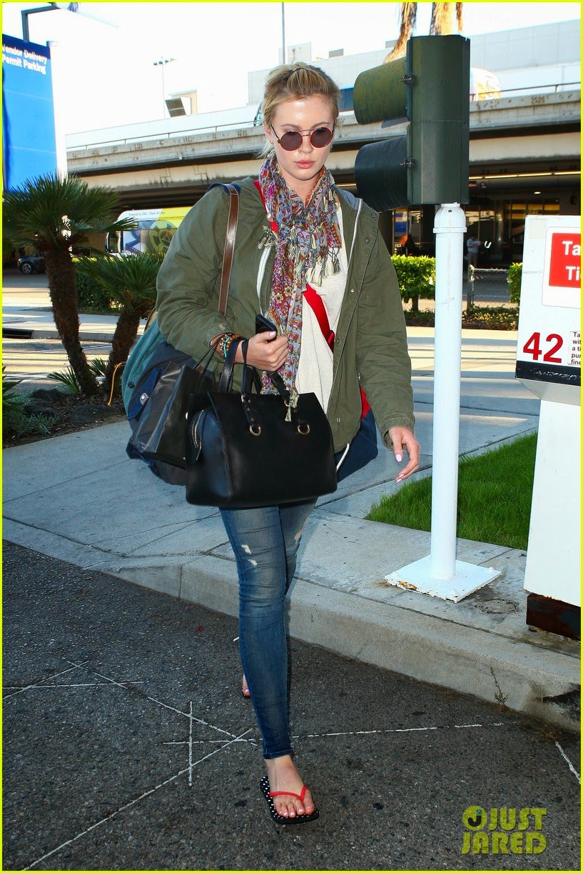 Celeb Diary: Ireland Baldwin @ LAX Airport