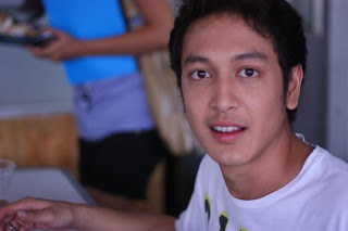 Foto Profil Biodata Dimas Anggara Love In Paris Foto Profil Biodata Dimas Anggara Love In Paris