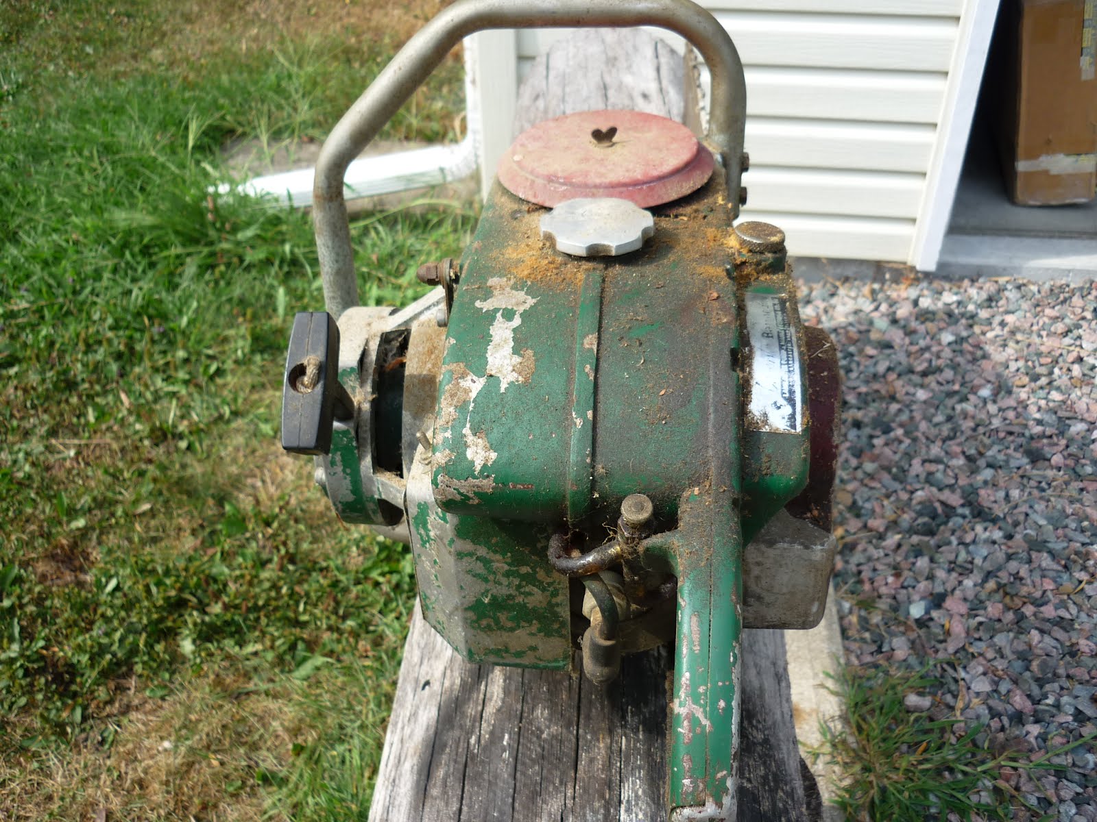 VINTAGE CHAINSAW COLLECTION LANCASTER 650 BARRACUDA.