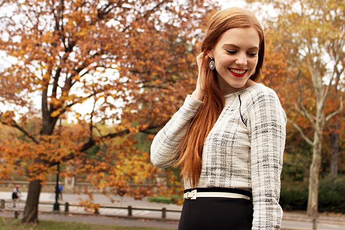 Vintage retro style fashion blogger outfit in Central Park NYC