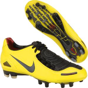 nike total 90 2010